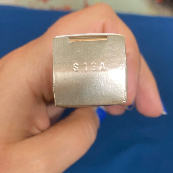 Stila Pixel Perfect Concealer in Medium 3 full size - Picture 7 of 7